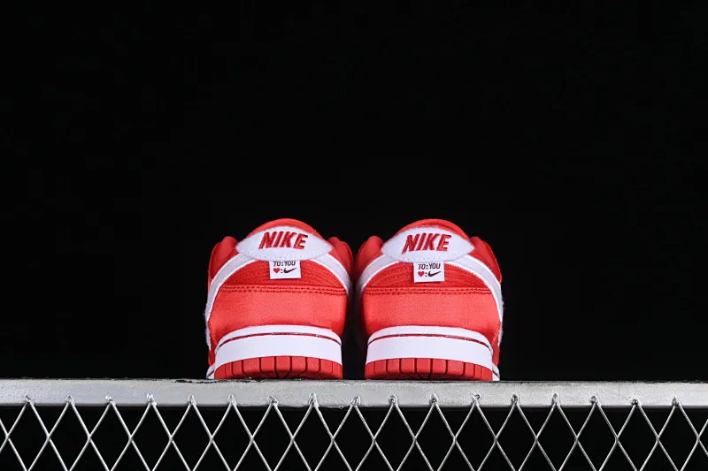 All categories Nk SB Dunk series Nk SB Dunk Low low-top sneakers Nk Dunk Low GS "Valentine’s Day" new Valentine’s Day color SB low-top casual sneakers FZ3548-612